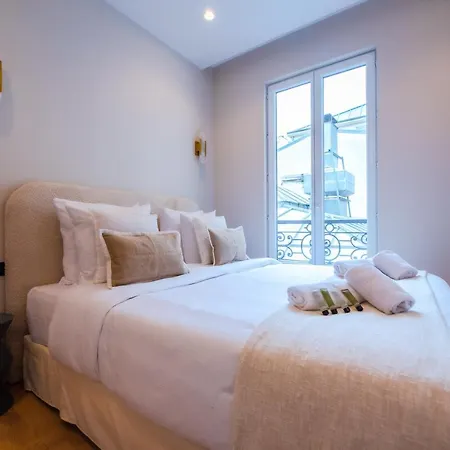 Aparthotel Cia - Flat Center